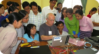 Andy Linton teaches students at UCSY Myanmar Campus Network Design and Operations Training workshop